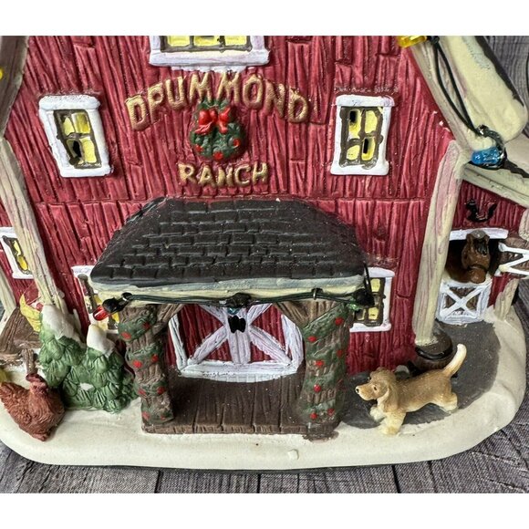 The Pioneer Woman Drummond Ranch Holiday Village 2021 Light-Up Christmas Barn - Picture 4 of 16